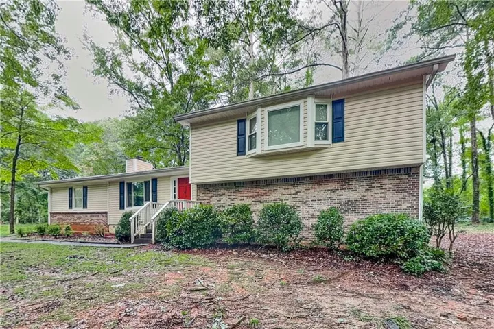 4579 N Woodlake Lane Se, Conyers, Georgia 30013