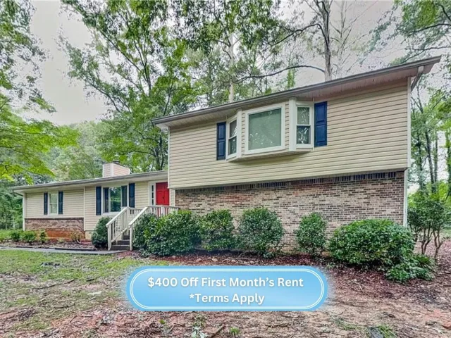 4579 N Woodlake Lane Se, Conyers, Georgia 30013