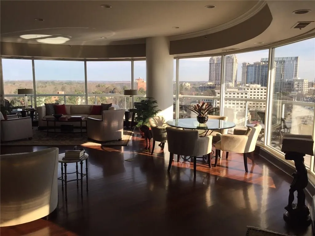 2881 Peachtree Road Unit 1401, Atlanta, Georgia 30305, 3 Bedrooms Bedrooms, ,3 BathroomsBathrooms,Residential,Sold,2881 Peachtree Road Unit 1401,5654344
