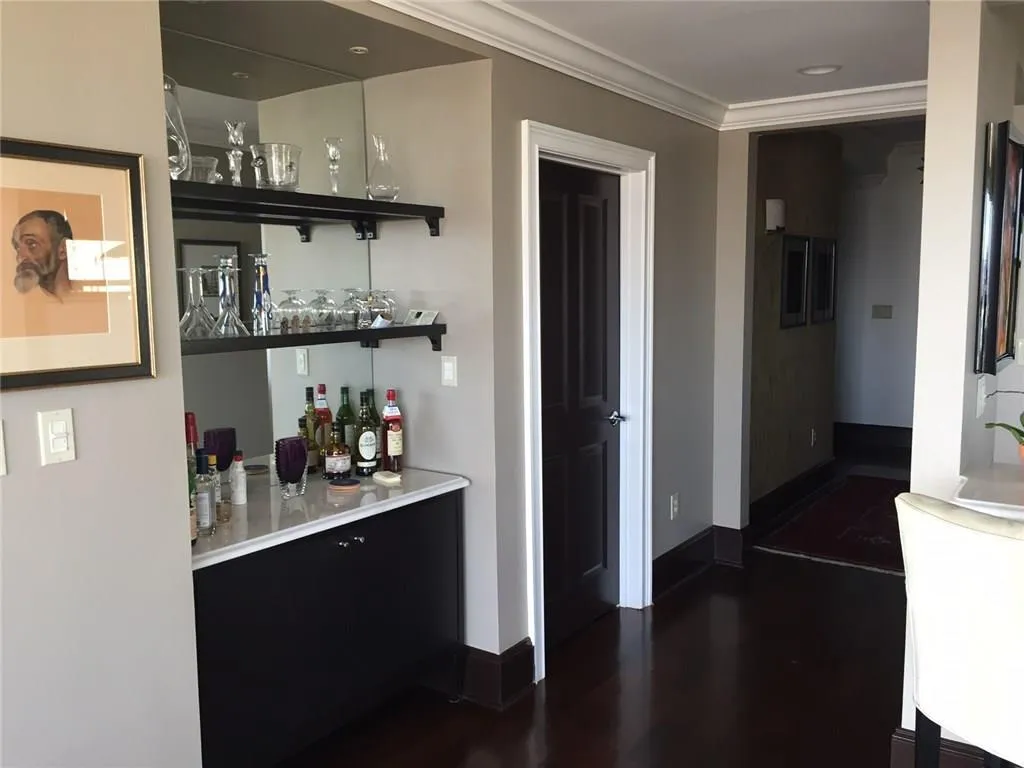 2881 Peachtree Road Unit 1401, Atlanta, Georgia 30305, 3 Bedrooms Bedrooms, ,3 BathroomsBathrooms,Residential,Sold,2881 Peachtree Road Unit 1401,5654344