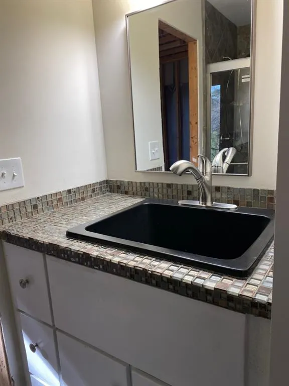 435 Stone Mill Trail, Sandy Springs, Georgia 30328, 4 Bedrooms Bedrooms, ,3 BathroomsBathrooms,Residential,Sold,435 Stone Mill Trail,7020406