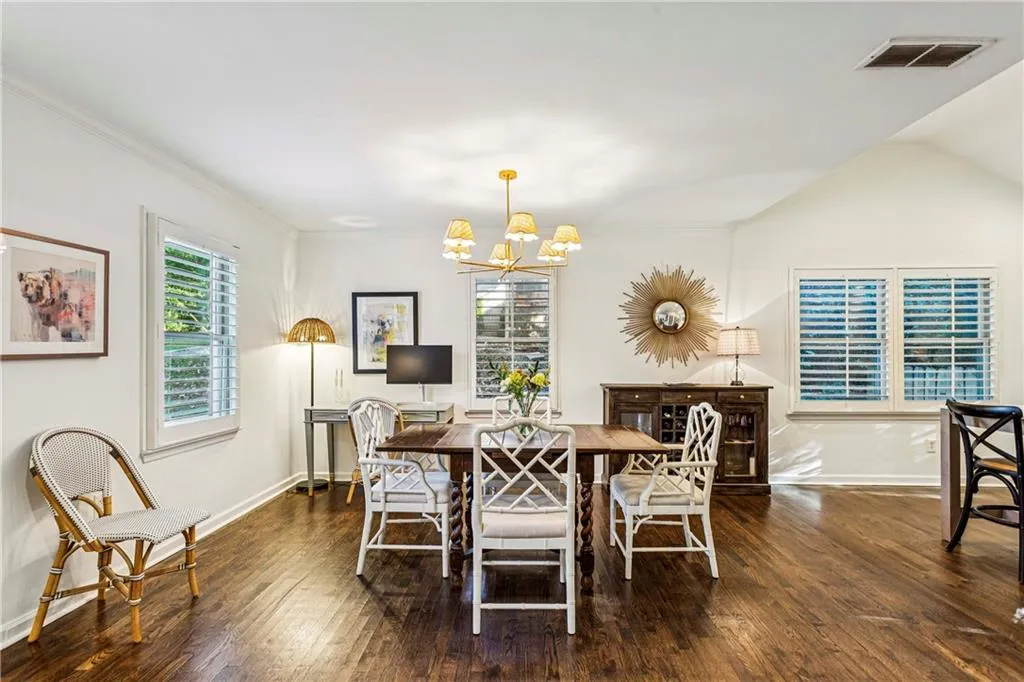 1905 Woodland Hills Avenue Nw, Atlanta, Georgia 30318, 2 Bedrooms Bedrooms, ,2 BathroomsBathrooms,Residential,For Sale,1905 Woodland Hills Avenue Nw,7669685