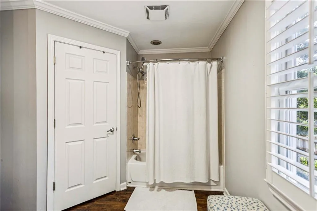 1905 Woodland Hills Avenue Nw, Atlanta, Georgia 30318, 2 Bedrooms Bedrooms, ,2 BathroomsBathrooms,Residential,For Sale,1905 Woodland Hills Avenue Nw,7669685