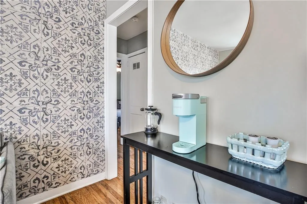 815 Verner Street Nw, Atlanta, Georgia 30318, 4 Bedrooms Bedrooms, ,2 BathroomsBathrooms,Residential,For Sale,815 Verner Street Nw,7627898