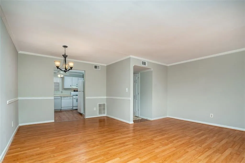 5626 Kingsport Drive Unit 5626, Sandy Springs, Georgia 30342, 2 Bedrooms Bedrooms, ,1 BathroomBathrooms,Residential,Sold,5626 Kingsport Drive Unit 5626,6905130