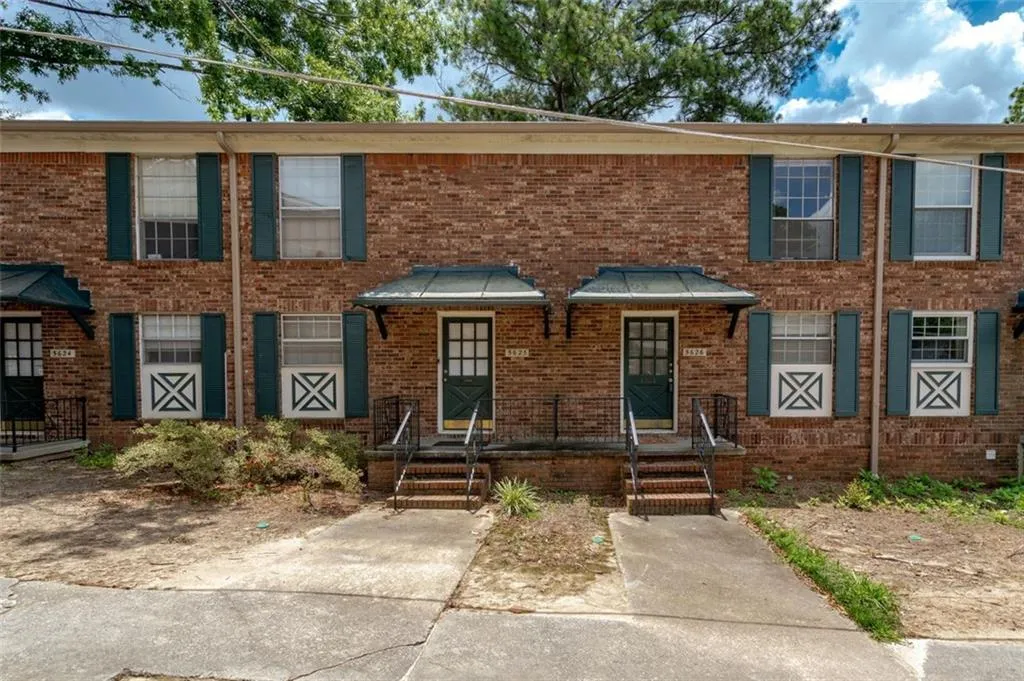 5626 Kingsport Drive Unit 5626, Sandy Springs, Georgia 30342, 2 Bedrooms Bedrooms, ,1 BathroomBathrooms,Residential,Sold,5626 Kingsport Drive Unit 5626,6905130