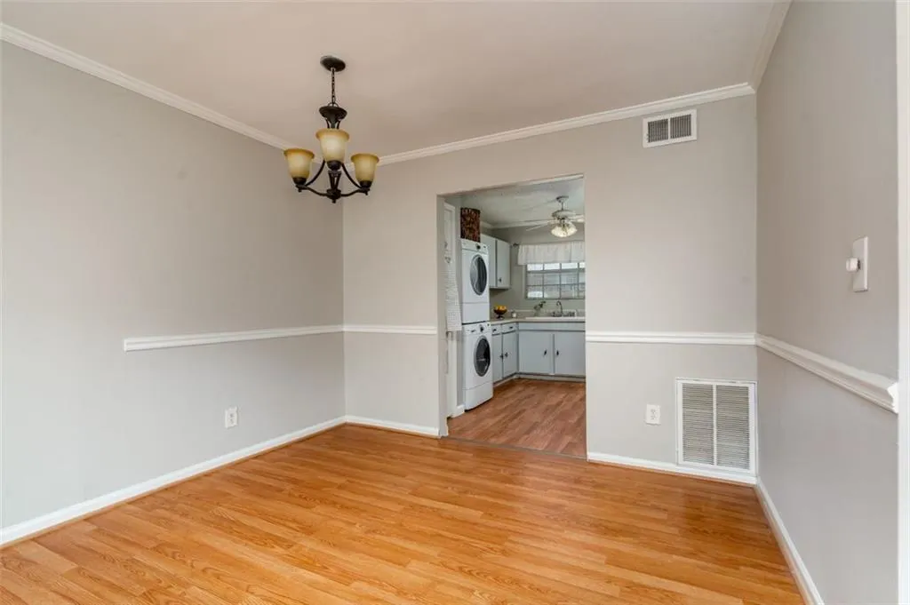5626 Kingsport Drive Unit 5626, Sandy Springs, Georgia 30342, 2 Bedrooms Bedrooms, ,1 BathroomBathrooms,Residential,Sold,5626 Kingsport Drive Unit 5626,6905130