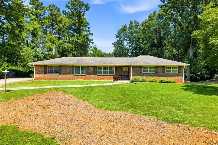 4335 Newcastle Circle, Lithonia, Georgia 30038
