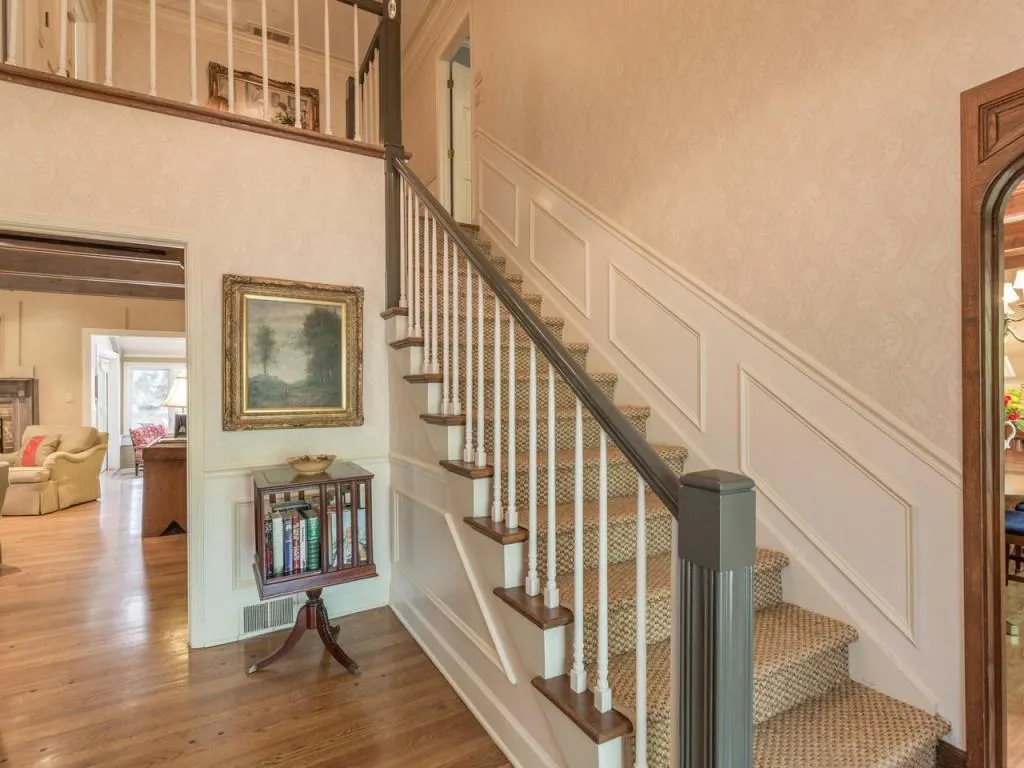 430 Huntcliff Green, Sandy Springs, Georgia 30350, 4 Bedrooms Bedrooms, ,4 BathroomsBathrooms,Residential,Sold,430 Huntcliff Green,5929455