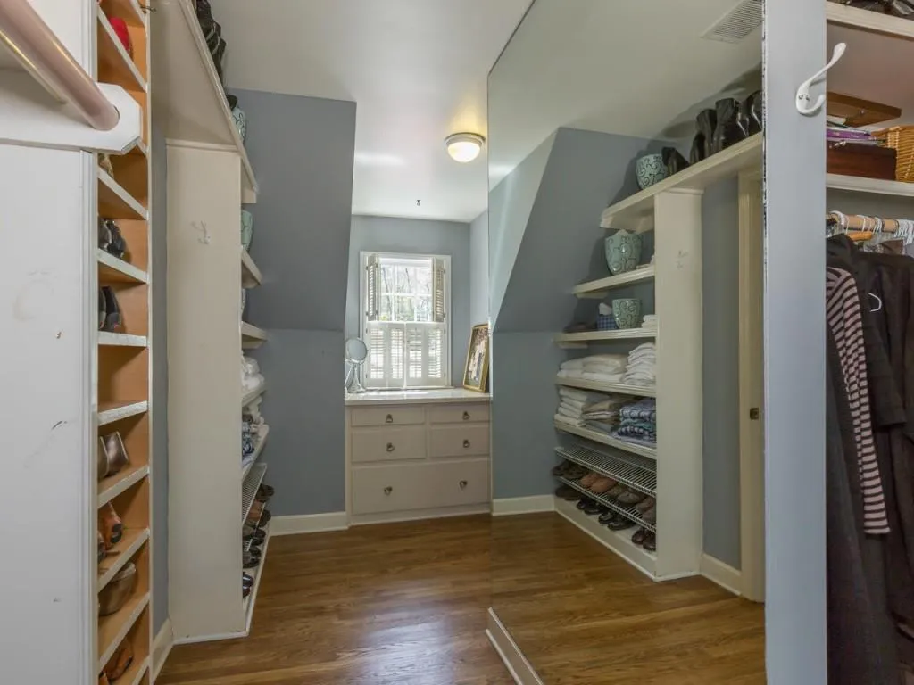 430 Huntcliff Green, Sandy Springs, Georgia 30350, 4 Bedrooms Bedrooms, ,4 BathroomsBathrooms,Residential,Sold,430 Huntcliff Green,5929455