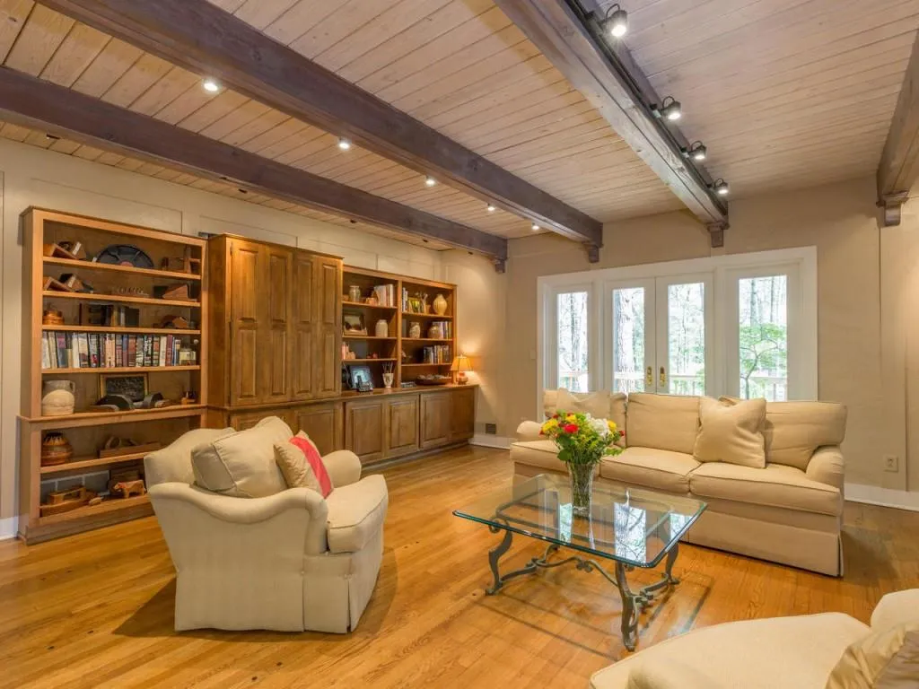 430 Huntcliff Green, Sandy Springs, Georgia 30350, 4 Bedrooms Bedrooms, ,4 BathroomsBathrooms,Residential,Sold,430 Huntcliff Green,5929455