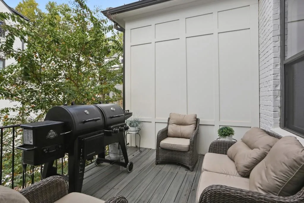 4510 Collins Avenue, Atlanta, Georgia 30342, 4 Bedrooms Bedrooms, ,4 BathroomsBathrooms,Residential,Sold,4510 Collins Avenue,7130532