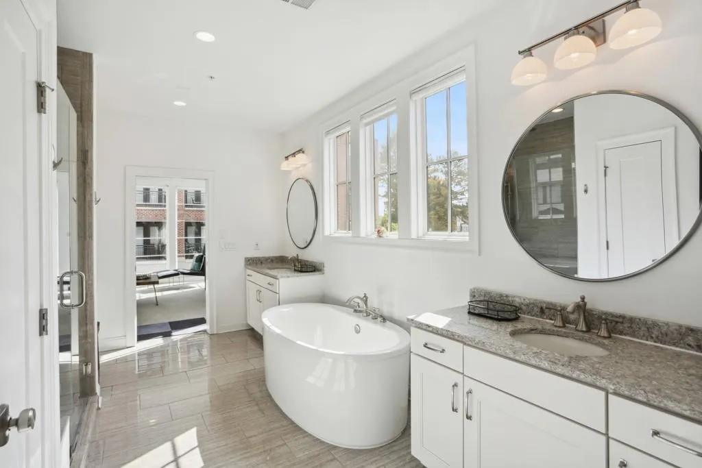 4510 Collins Avenue, Atlanta, Georgia 30342, 4 Bedrooms Bedrooms, ,4 BathroomsBathrooms,Residential,Sold,4510 Collins Avenue,7130532