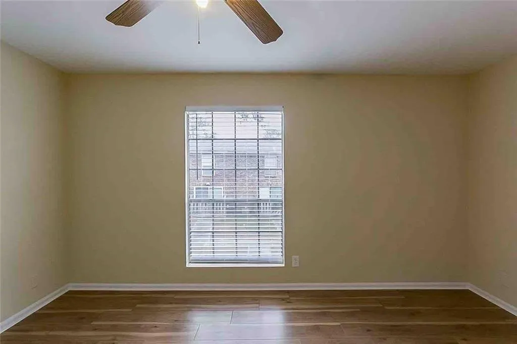 5697 Kingsport Drive Unit 3, Atlanta, Georgia 30342, 2 Bedrooms Bedrooms, ,1 BathroomBathrooms,Residential,Sold,5697 Kingsport Drive Unit 3,6669175