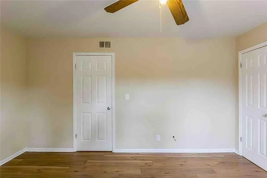 5697 Kingsport Drive Unit 3, Atlanta, Georgia 30342, 2 Bedrooms Bedrooms, ,1 BathroomBathrooms,Residential,Sold,5697 Kingsport Drive Unit 3,6669175