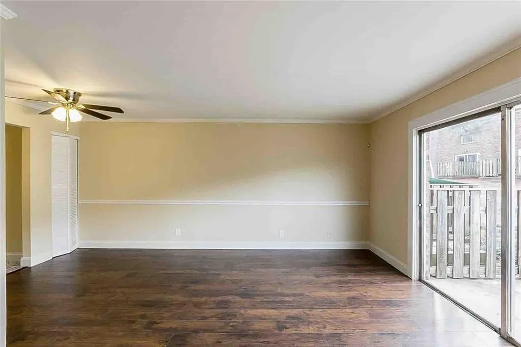 5697 Kingsport Drive Unit 3, Atlanta, Georgia 30342, 2 Bedrooms Bedrooms, ,1 BathroomBathrooms,Residential,Sold,5697 Kingsport Drive Unit 3,6669175