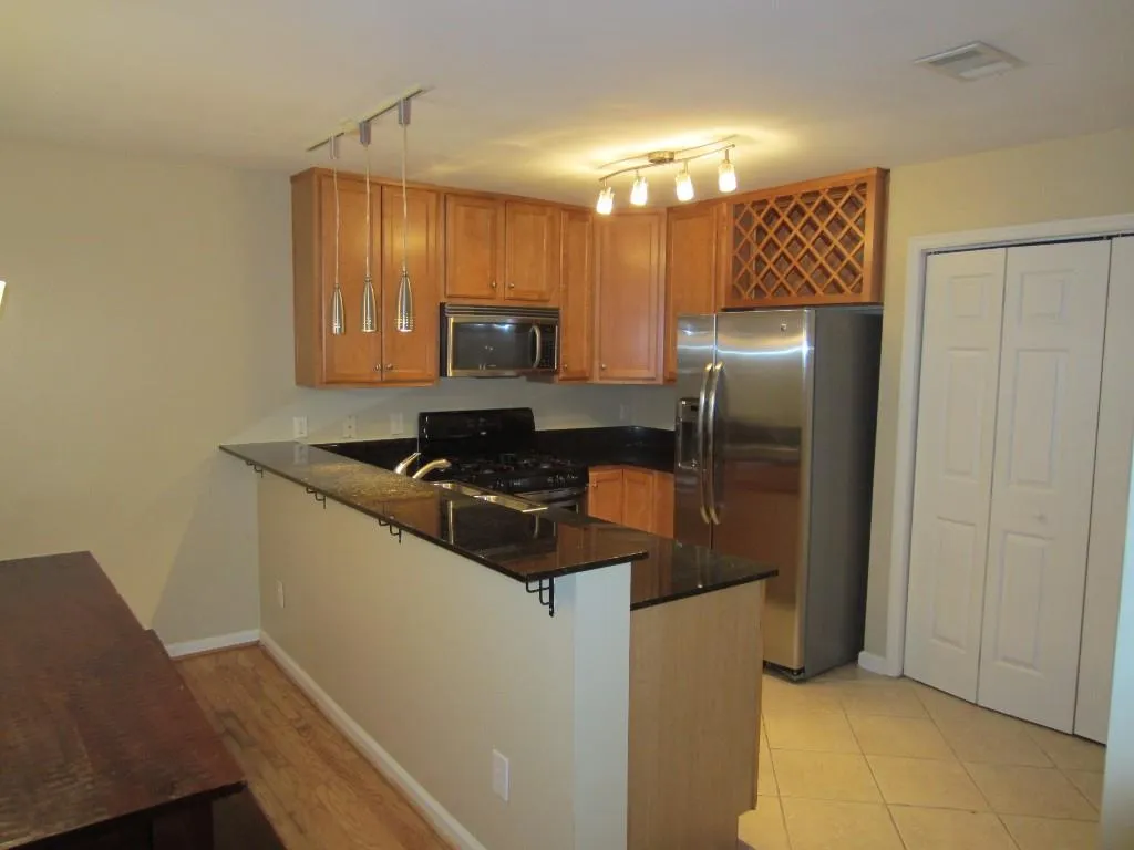 1445 Monroe Drive Ne Unit C8, Atlanta, Georgia 30324, 2 Bedrooms Bedrooms, ,2 BathroomsBathrooms,Residential,Sold,1445 Monroe Drive Ne Unit C8,5566674