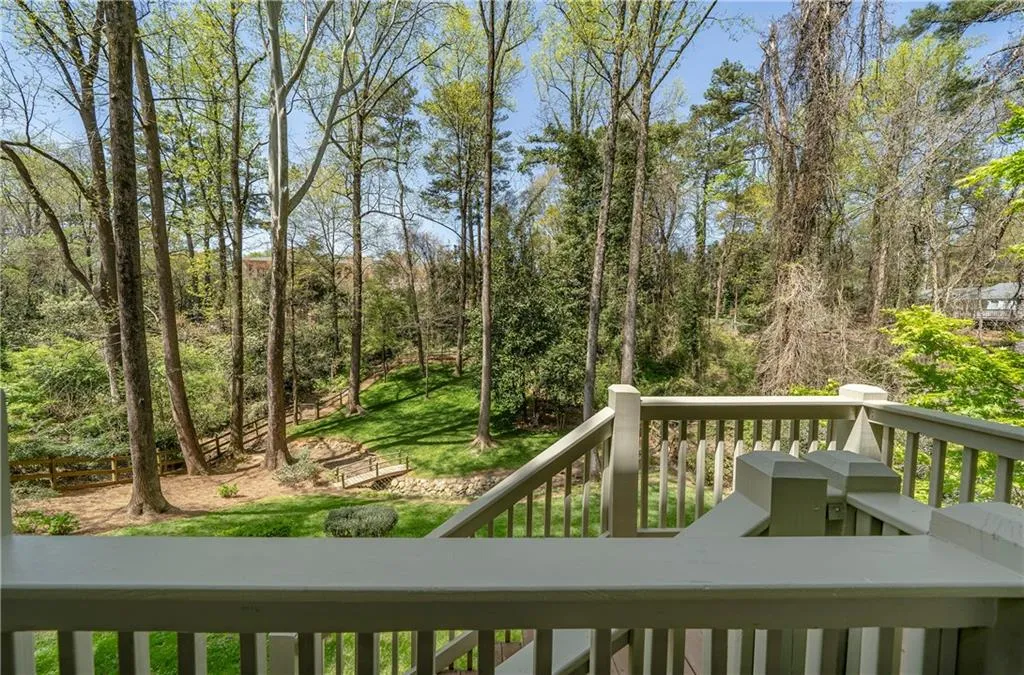 4842 Kitty Hawk Drive, Atlanta, Georgia 30342, 5 Bedrooms Bedrooms, ,5 BathroomsBathrooms,Residential,Sold,4842 Kitty Hawk Drive,6726747