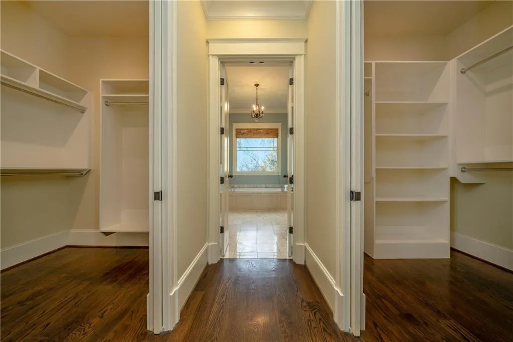 4842 Kitty Hawk Drive, Atlanta, Georgia 30342, 5 Bedrooms Bedrooms, ,5 BathroomsBathrooms,Residential,Sold,4842 Kitty Hawk Drive,6726747