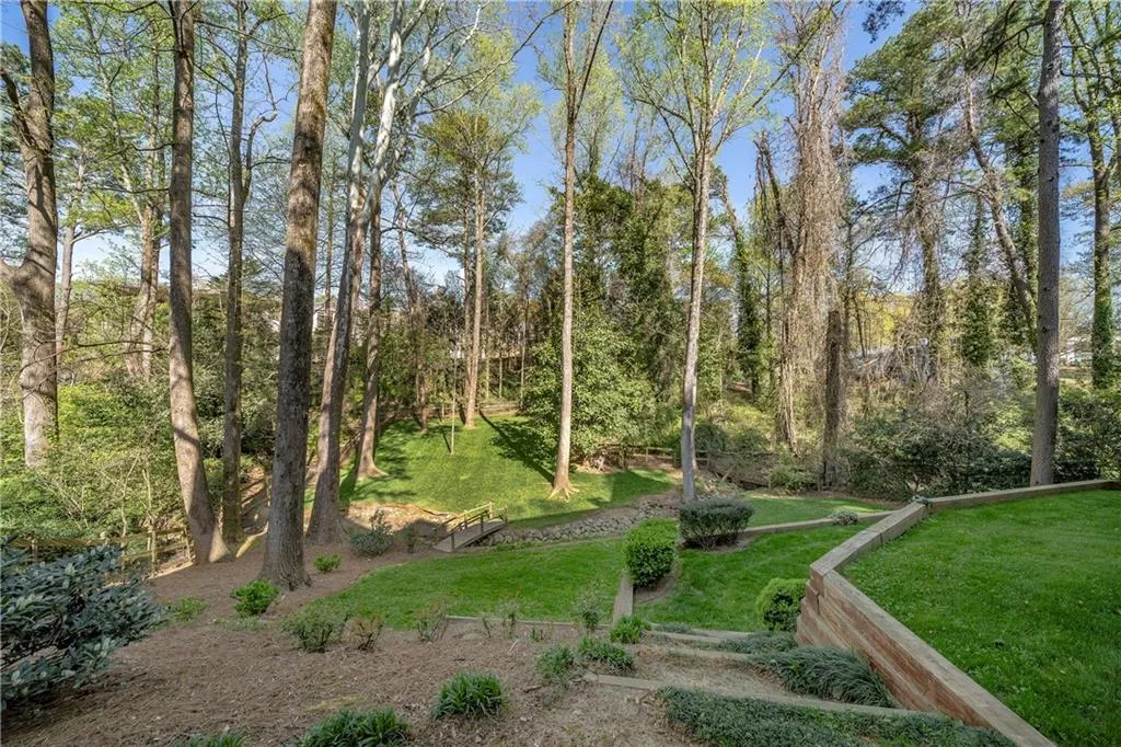 4842 Kitty Hawk Drive, Atlanta, Georgia 30342, 5 Bedrooms Bedrooms, ,5 BathroomsBathrooms,Residential,Sold,4842 Kitty Hawk Drive,6726747