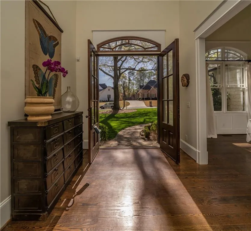 4842 Kitty Hawk Drive, Atlanta, Georgia 30342, 5 Bedrooms Bedrooms, ,5 BathroomsBathrooms,Residential,Sold,4842 Kitty Hawk Drive,6726747