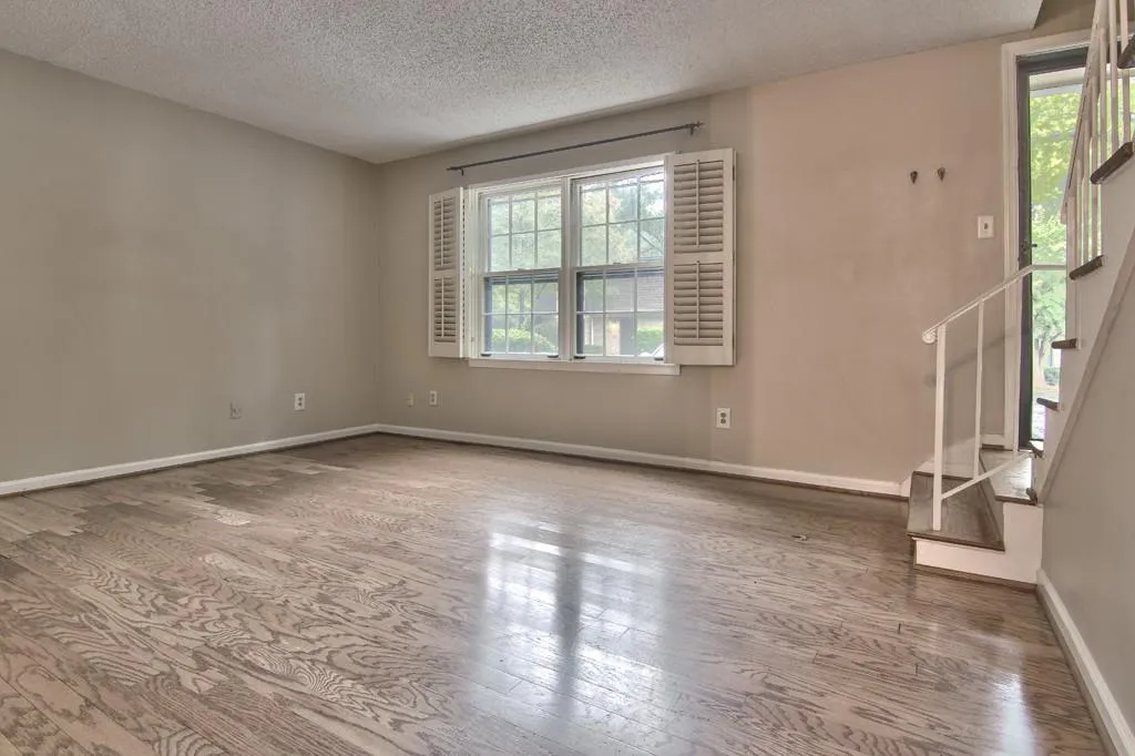 164 Lablanc Way Nw Unit -, Atlanta, Georgia 30327, 2 Bedrooms Bedrooms, ,2 BathroomsBathrooms,Residential,Sold,164 Lablanc Way Nw Unit -,5613451
