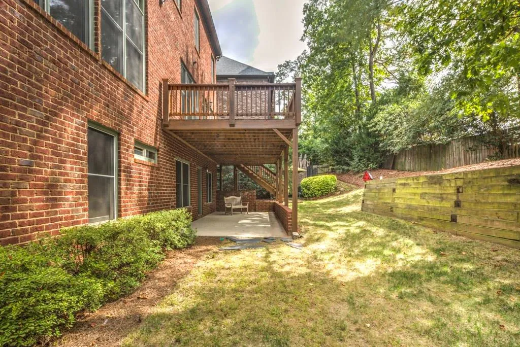 29 Cliftwood Drive, Sandy Springs, Georgia 30328, 4 Bedrooms Bedrooms, ,5 BathroomsBathrooms,Residential,Sold,29 Cliftwood Drive,5634150