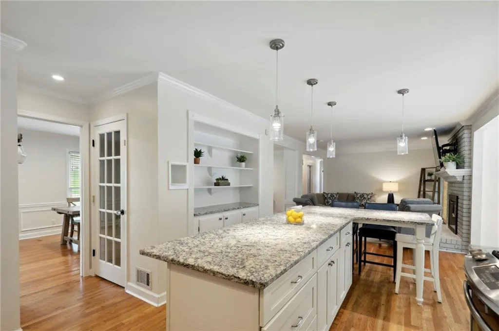 420 Colewood Way, Atlanta, Georgia 30328, 4 Bedrooms Bedrooms, ,3 BathroomsBathrooms,Residential,Sold,420 Colewood Way,7081634