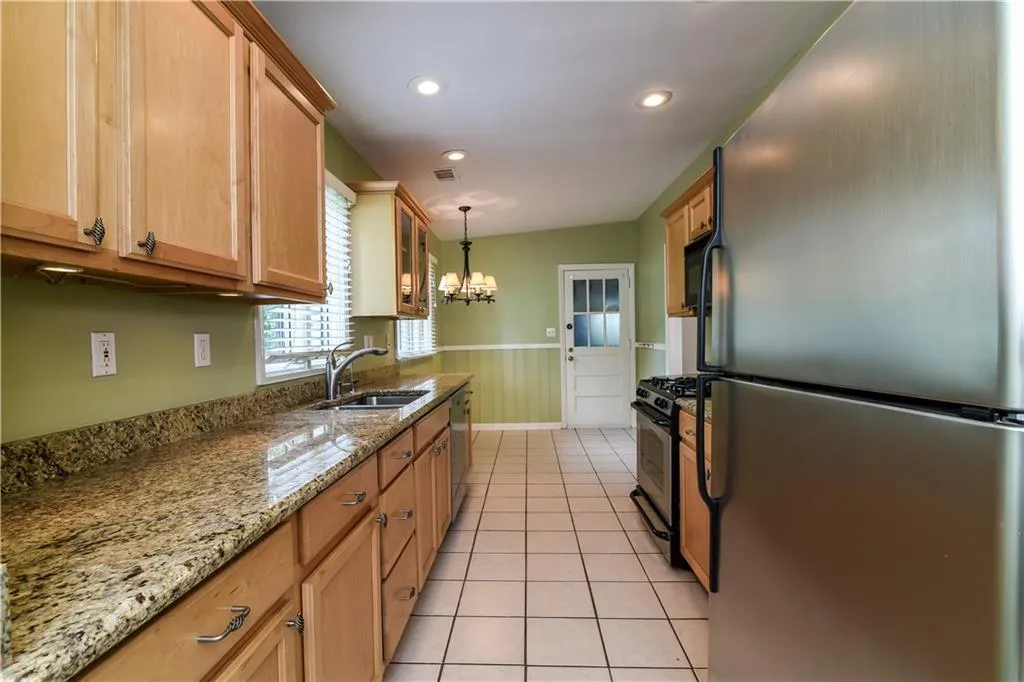 420 Carolwood Lane, Sandy Springs, Georgia 30342, 3 Bedrooms Bedrooms, ,2 BathroomsBathrooms,Residential,Sold,420 Carolwood Lane,5860765