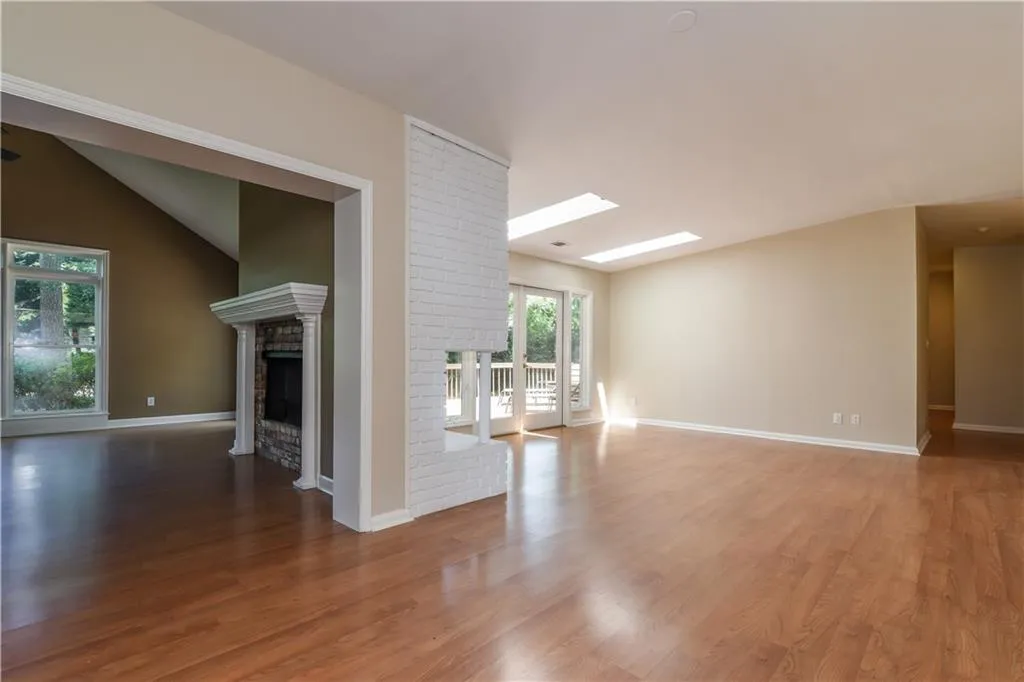 420 Carolwood Lane, Sandy Springs, Georgia 30342, 3 Bedrooms Bedrooms, ,2 BathroomsBathrooms,Residential,Sold,420 Carolwood Lane,5860765