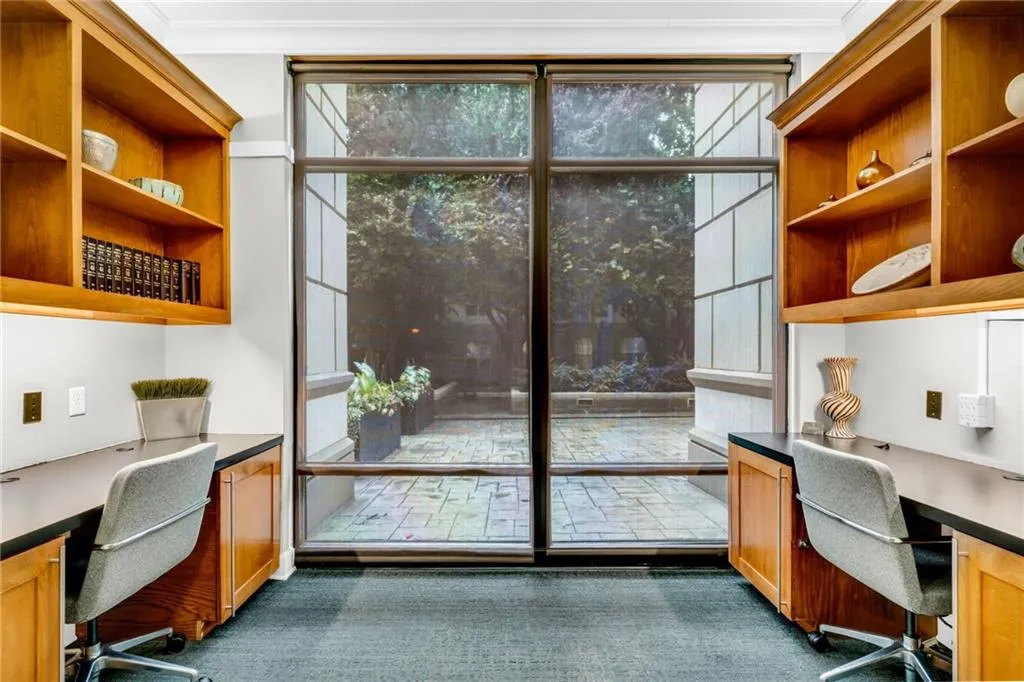 3445 Stratford Road Ne Unit 708, Atlanta, Georgia 30326, 1 Bedroom Bedrooms, ,1 BathroomBathrooms,Residential,For Sale,3445 Stratford Road Ne Unit 708,7649061