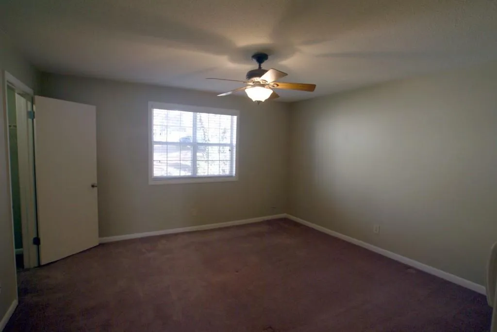 6900 Roswell Road Unit L-1, Sandy Springs, Georgia 30328, 2 Bedrooms Bedrooms, ,2 BathroomsBathrooms,Residential,Sold,6900 Roswell Road Unit L-1,5948042