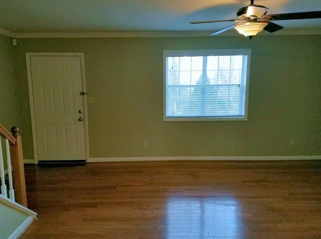 6900 Roswell Road Unit L-1, Sandy Springs, Georgia 30328, 2 Bedrooms Bedrooms, ,2 BathroomsBathrooms,Residential,Sold,6900 Roswell Road Unit L-1,5948042