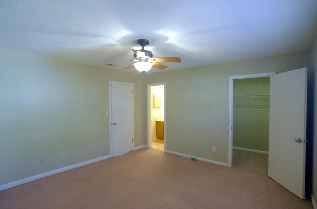 6900 Roswell Road Unit L-1, Sandy Springs, Georgia 30328, 2 Bedrooms Bedrooms, ,2 BathroomsBathrooms,Residential,Sold,6900 Roswell Road Unit L-1,5948042