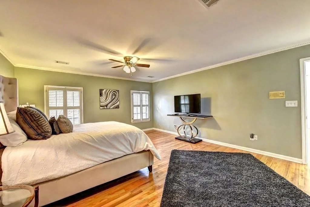 9450 Huntcliff Trace, Sandy Springs, Georgia 30350, 4 Bedrooms Bedrooms, ,4 BathroomsBathrooms,Residential,Sold,9450 Huntcliff Trace,6766837