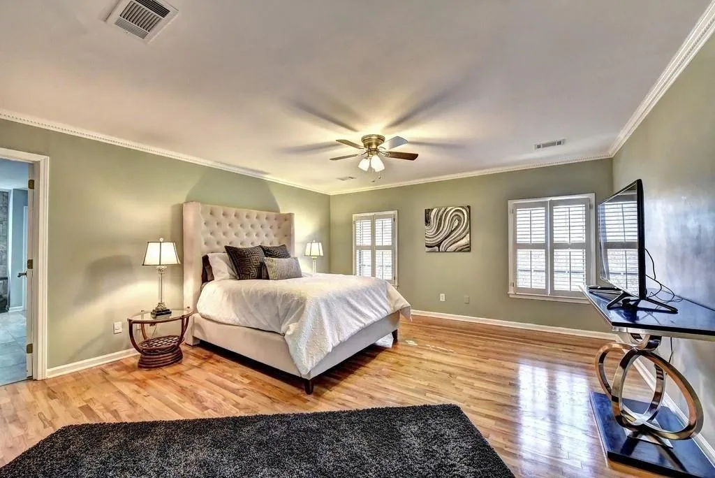 9450 Huntcliff Trace, Sandy Springs, Georgia 30350, 4 Bedrooms Bedrooms, ,4 BathroomsBathrooms,Residential,Sold,9450 Huntcliff Trace,6766837