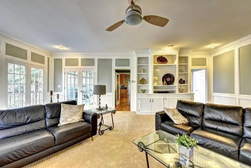 9450 Huntcliff Trace, Sandy Springs, Georgia 30350, 4 Bedrooms Bedrooms, ,4 BathroomsBathrooms,Residential,Sold,9450 Huntcliff Trace,6766837