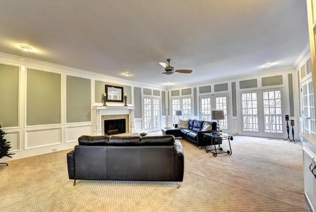 9450 Huntcliff Trace, Sandy Springs, Georgia 30350, 4 Bedrooms Bedrooms, ,4 BathroomsBathrooms,Residential,Sold,9450 Huntcliff Trace,6766837