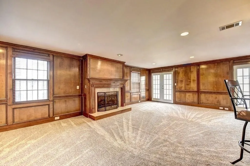 9450 Huntcliff Trace, Sandy Springs, Georgia 30350, 4 Bedrooms Bedrooms, ,4 BathroomsBathrooms,Residential,Sold,9450 Huntcliff Trace,6766837