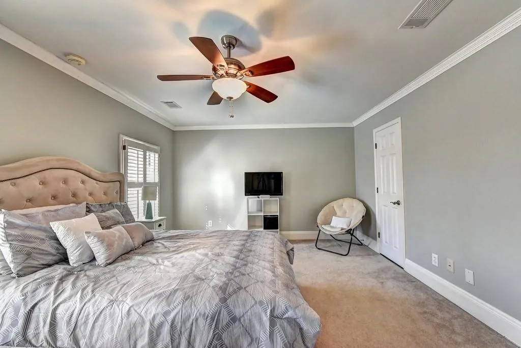 9450 Huntcliff Trace, Sandy Springs, Georgia 30350, 4 Bedrooms Bedrooms, ,4 BathroomsBathrooms,Residential,Sold,9450 Huntcliff Trace,6766837