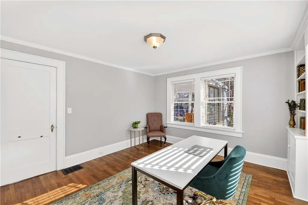21 Park Circle Ne, Atlanta, Georgia 30305, 3 Bedrooms Bedrooms, 0 ,2 BathroomsBathrooms,Residential,For Sale,21 Park Circle Ne,7692656