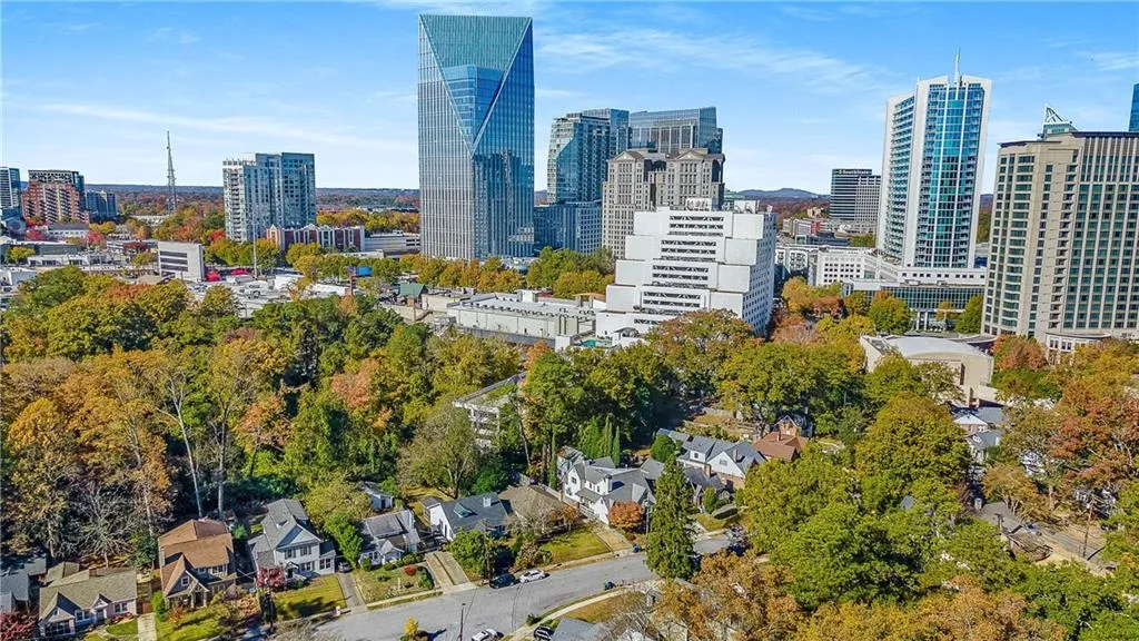 21 Park Circle Ne, Atlanta, Georgia 30305, 3 Bedrooms Bedrooms, 0 ,2 BathroomsBathrooms,Residential,For Sale,21 Park Circle Ne,7692656