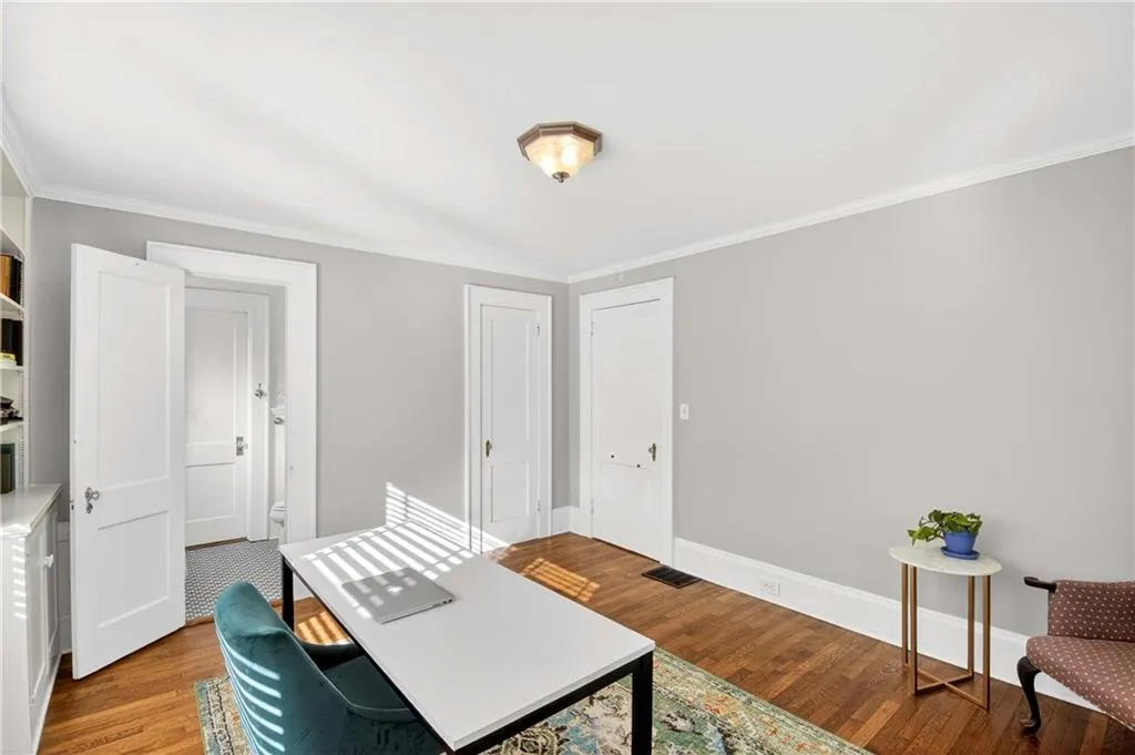 21 Park Circle Ne, Atlanta, Georgia 30305, 3 Bedrooms Bedrooms, 0 ,2 BathroomsBathrooms,Residential,For Sale,21 Park Circle Ne,7692656