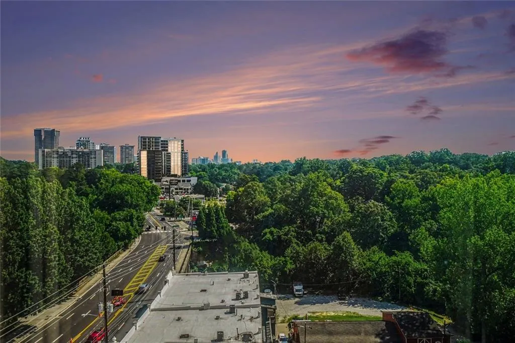 2285 Peachtree Road Ne Unit 909, Atlanta, Georgia 30309, 1 Bedroom Bedrooms, 0 ,1 BathroomBathrooms,Residential,For Sale,2285 Peachtree Road Ne Unit 909,7806742