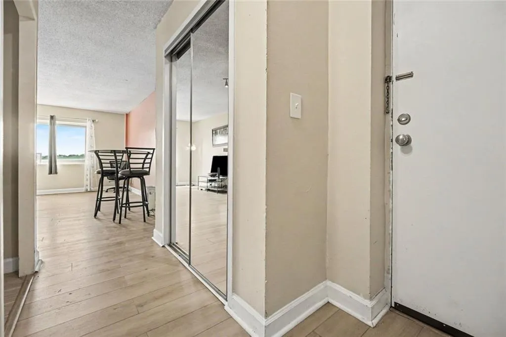 2285 Peachtree Road Ne Unit 909, Atlanta, Georgia 30309, 1 Bedroom Bedrooms, 0 ,1 BathroomBathrooms,Residential,For Sale,2285 Peachtree Road Ne Unit 909,7806742