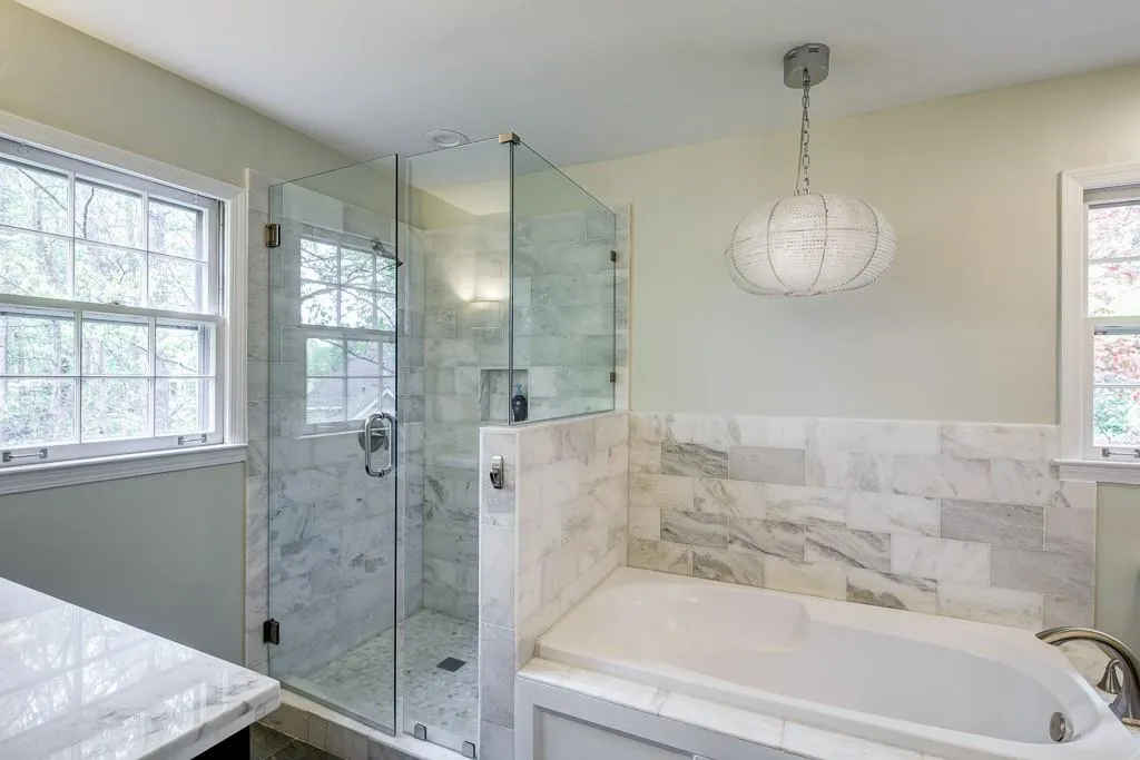 6895 Hunters Knoll, Sandy Springs, Georgia 30328, 5 Bedrooms Bedrooms, ,5 BathroomsBathrooms,Residential,Sold,6895 Hunters Knoll,5831743