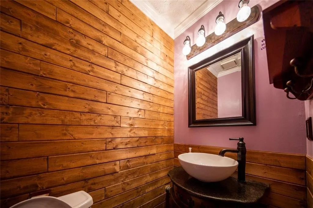 650 Corbin Lake Court, Sandy Springs, Georgia 30350, 3 Bedrooms Bedrooms, ,2 BathroomsBathrooms,Residential,Sold,650 Corbin Lake Court,6739268