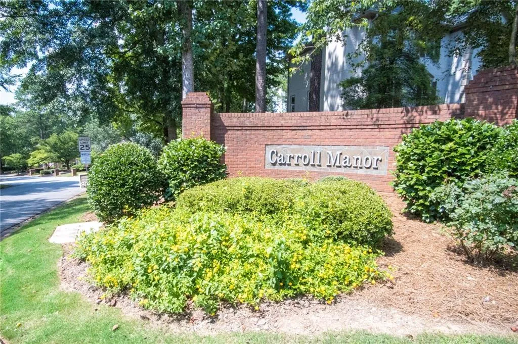 650 Corbin Lake Court, Sandy Springs, Georgia 30350, 3 Bedrooms Bedrooms, ,2 BathroomsBathrooms,Residential,Sold,650 Corbin Lake Court,6739268