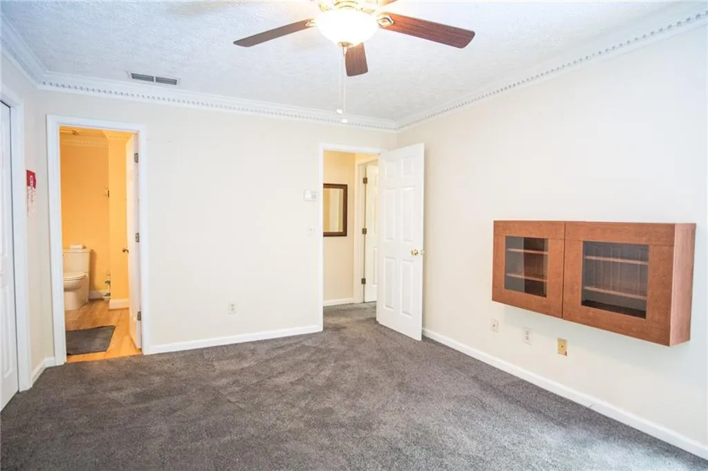 650 Corbin Lake Court, Sandy Springs, Georgia 30350, 3 Bedrooms Bedrooms, ,2 BathroomsBathrooms,Residential,Sold,650 Corbin Lake Court,6739268