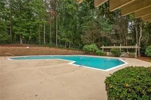 1205 Woodcliff Drive, Sandy Springs, Georgia 30350, 2 Bedrooms Bedrooms, ,2 BathroomsBathrooms,Residential,Sold,1205 Woodcliff Drive,6810193